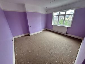 Photo 17- click for photo gallery